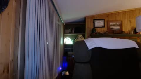 Snapshot of bigthicksatisfying2 chatting on 12/15/24, 08:30 bigthicksatisfying2 online show from 12/15/24, 08:30