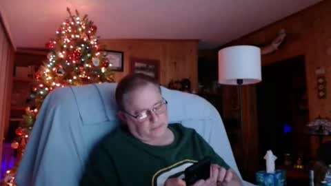 Snapshot of bigthicksatisfying2 chatting on 12/30/24, 01:15 bigthicksatisfying2 online show from 12/30/24, 01:15