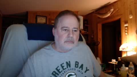 Snapshot of bigthicksatisfying2 chatting on 09/14/25, 04:33 bigthicksatisfying2 online show from 09/14/25, 04:33