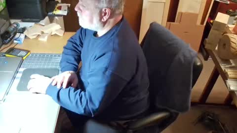 bigthump9999 online show from 02/28/25, 11:56