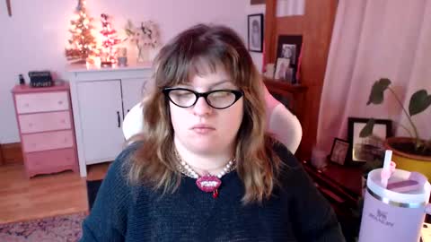 Snapshot of bigtiddygoddess chatting on 12/19/24, 12:02 Morgan Lafeuille online show from 12/19/24, 12:02