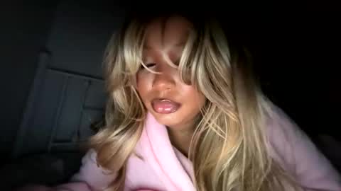 bigtittienyx online show from 11/20/25, 08:03