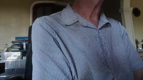 Snapshot of bigukphallus chatting on 07/04/26, 04:02 bigukphallus online show from 07/04/26, 04:02