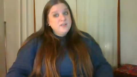 Snapshot of bigwheeliestyle chatting on 12/17/24, 02:55 Lady of the WHEEL online show from 12/17/24, 02:55