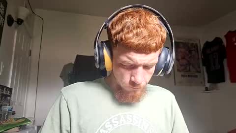 Snapshot of bigwhited2115 chatting on 05/04/26, 06:26 Onlyfans redheadedwhitedick online show from 05/04/26, 06:26