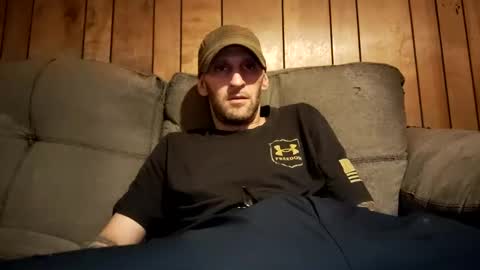 Snapshot of bigwytecock1979 chatting on 01/01/25, 05:01 bigwytecock1979 online show from 01/01/25, 05:01