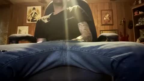 Snapshot of bigwytecock1979 chatting on 01/06/25, 08:35 bigwytecock1979 online show from 01/06/25, 08:35