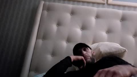 Snapshot of bigwytecock1979 chatting on 11/21/25, 08:57 bigwytecock1979 online show from 11/21/25, 08:57