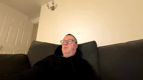 Snapshot of bihudddds chatting on 02/17/26, 10:16 Just call me master online show from 02/17/26, 10:16