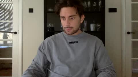 Snapshot of bikdig1 chatting on 01/13/25, 03:36 bikdig1 online show from 01/13/25, 03:36