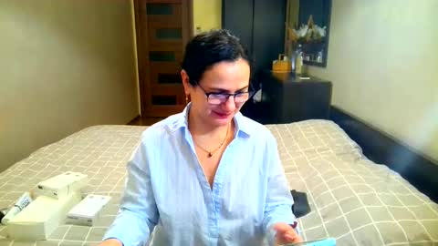 DOM NIKA online show from 01/18/26, 09:18