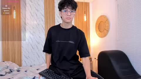 Billie online show from 10/04/25, 03:59