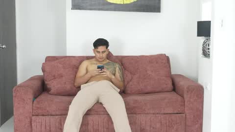 Abbie 18 years - Joe 18 years - Rose 18 years - Cristopher 20 years online show from 04/24/26, 02:36