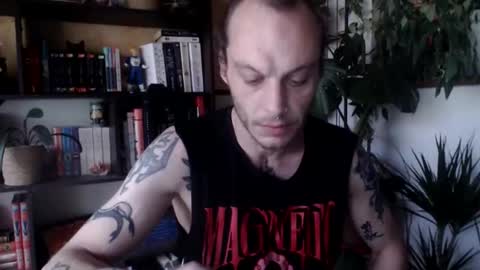 Snapshot of billy_fingercut chatting on 10/20/25, 07:53 Billy FingerCut online show from 10/20/25, 07:53
