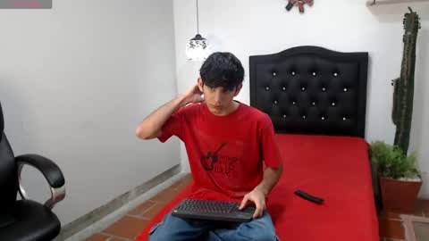 Snapshot of billy_wild chatting on 05/06/26, 11:15 billy wild online show from 05/06/26, 11:15