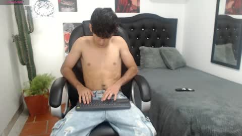 Snapshot of billy_wild chatting on 06/01/26, 11:23 billy wild online show from 06/01/26, 11:23