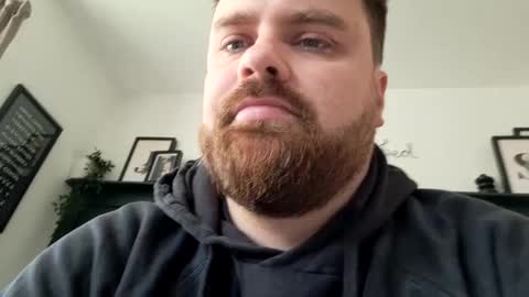 Snapshot of billybd chatting on 01/07/25, 09:40 Billybd online show from 01/07/25, 09:40