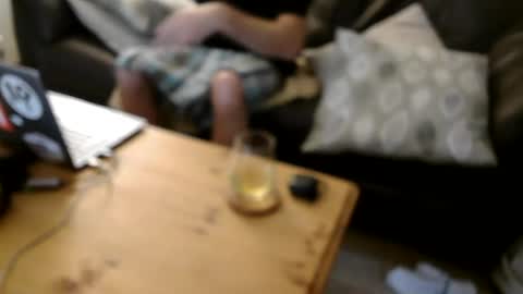 bindmedown online show from 10/17/25, 08:55