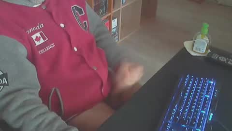 Snapshot of biparislove chatting on 01/26/25, 08:46 BigDick online show from 01/26/25, 08:46