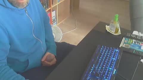Snapshot of biparislove chatting on 02/22/25, 08:29 BigDick online show from 02/22/25, 08:29