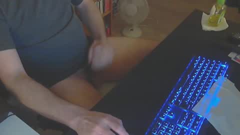 Snapshot of biparislove chatting on 03/05/25, 10:32 BigDick online show from 03/05/25, 10:32