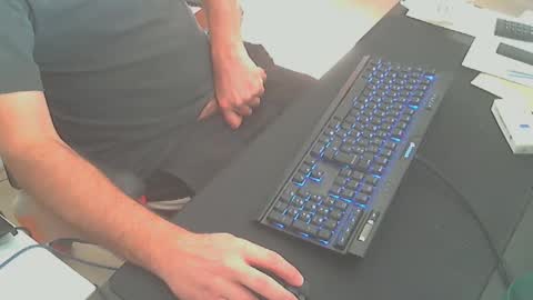 Snapshot of biparislove chatting on 10/18/25, 10:38 BigDick online show from 10/18/25, 10:38