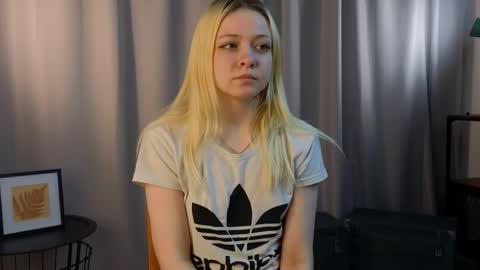 Alice online show from 04/12/26, 03:28