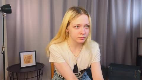 Alice online show from 04/16/26, 04:30