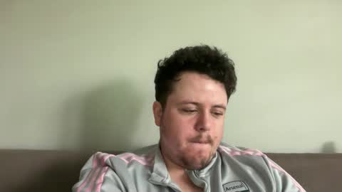 Snapshot of bisexualchubbyboy chatting on 11/03/25, 02:35 james online show from 11/03/25, 02:35