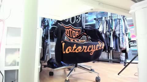 bisexualjay online show from 09/26/25, 01:48