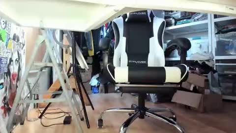 Snapshot of bisexualjay chatting on 02/10/26, 02:10 bisexualjay online show from 02/10/26, 02:10