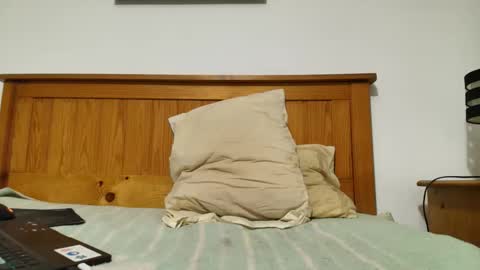 bisexualversat1 online show from 11/23/25, 10:53