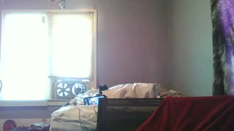 Snapshot of bishop33 chatting on 12/14/24, 04:52 youbetterwork online show from 12/14/24, 04:52