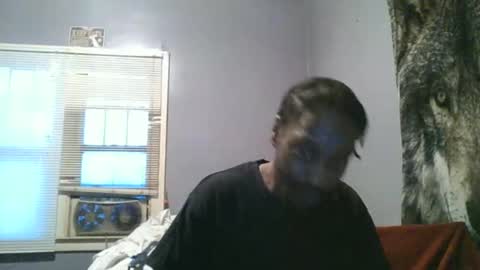 Snapshot of bishop33 chatting on 12/15/24, 01:22 youbetterwork online show from 12/15/24, 01:22