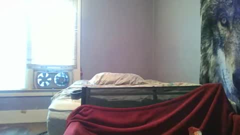 Snapshot of bishop33 chatting on 12/19/24, 04:13 youbetterwork online show from 12/19/24, 04:13