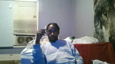 Snapshot of bishop33 chatting on 12/23/24, 02:24 youbetterwork online show from 12/23/24, 02:24