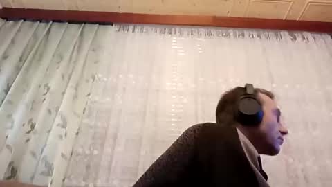 Zdenek online show from 12/09/24, 05:41