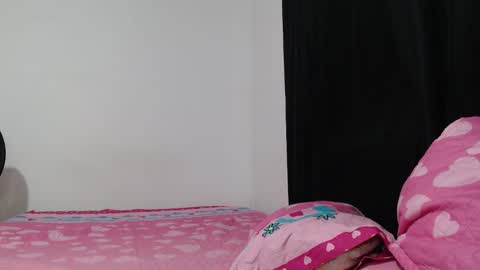 I am everything. Your highness queen  goddess mistress god daddy mommy boss master.  you will address me as such online show from 09/22/25, 12:34