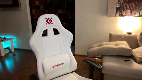 Ann Braslowsky online show from 01/17/25, 05:00