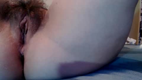 Snapshot of bivolarut30 chatting on 02/27/25, 09:36 if you love pussy give 1 token - im a poor girl any token counts-my shop video pussy virgina hairy pussy 1 token online show from 02/27/25, 09:36