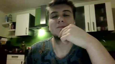 Snapshot of bjguyhugecock chatting on 01/13/25, 07:10 bjguyhugecock online show from 01/13/25, 07:10