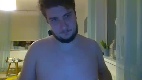 Snapshot of bjguyhugecock chatting on 02/17/26, 10:38 bjguyhugecock online show from 02/17/26, 10:38