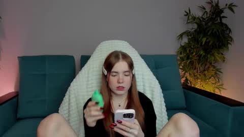 Julia online show from 02/15/25, 03:28