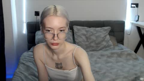 Julia online show from 10/26/25, 02:56