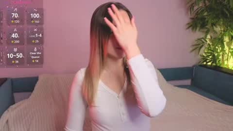 Julia online show from 04/11/26, 02:32