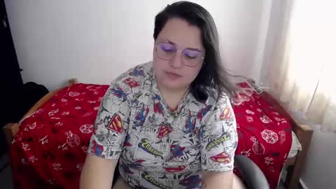 Monica online show from 11/01/25, 07:38