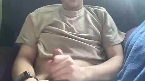 Snapshot of bl692005 chatting on 05/17/26, 01:36 bl692005 online show from 05/17/26, 01:36