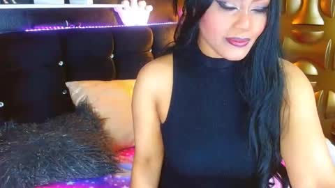 Snapshot of black_ambar chatting on 01/12/25, 03:07 Ambar online show from 01/12/25, 03:07