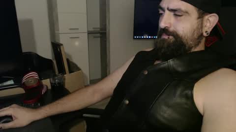 black_beard_slides online show from 10/01/25, 11:44