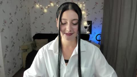 Snapshot of black_berry_bla_ck chatting on 09/10/25, 12:16 black_berry_bla_ck online show from 09/10/25, 12:16